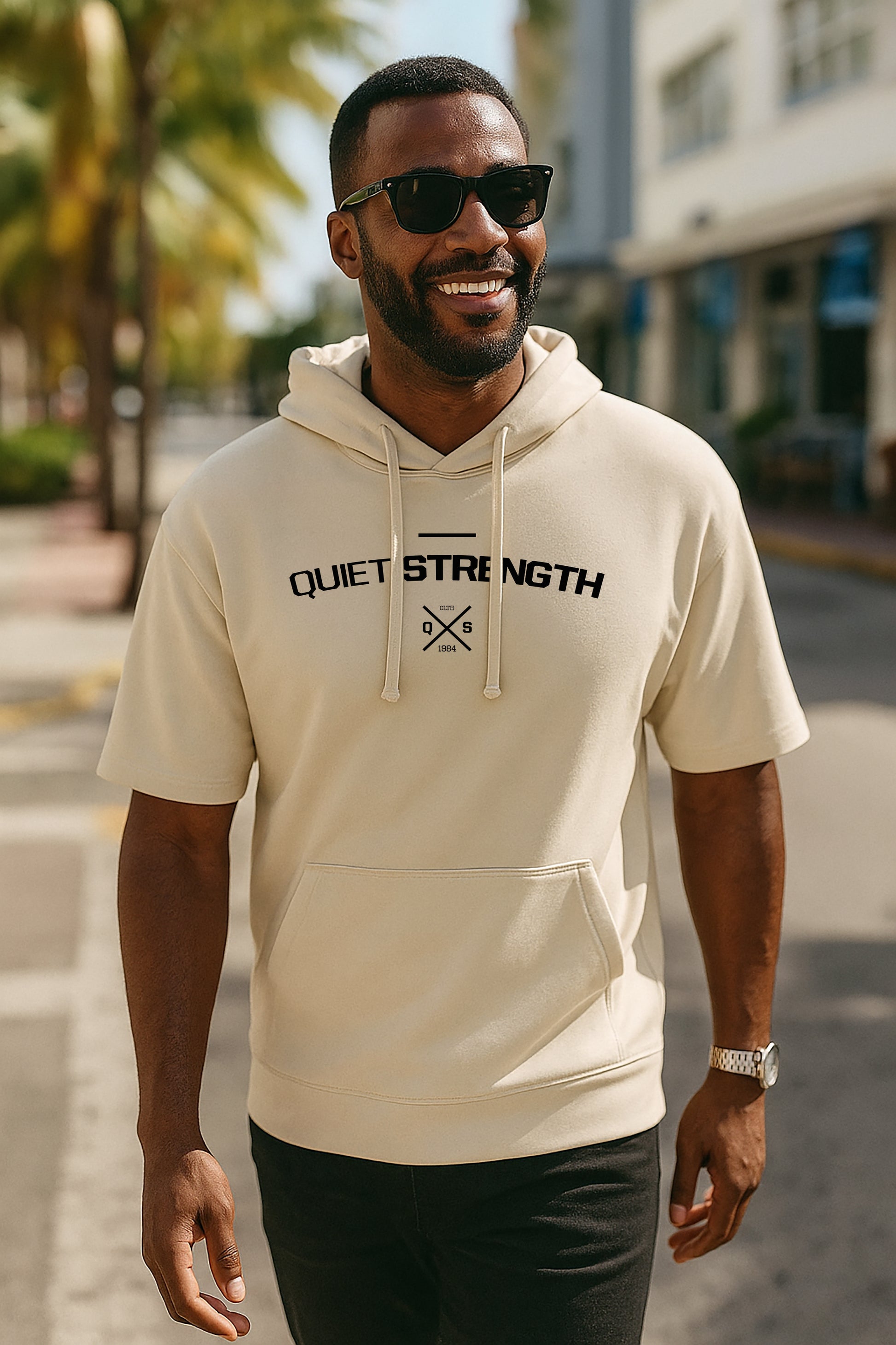 ICONISCHE SWEATSHIRT MET CAPUCHON